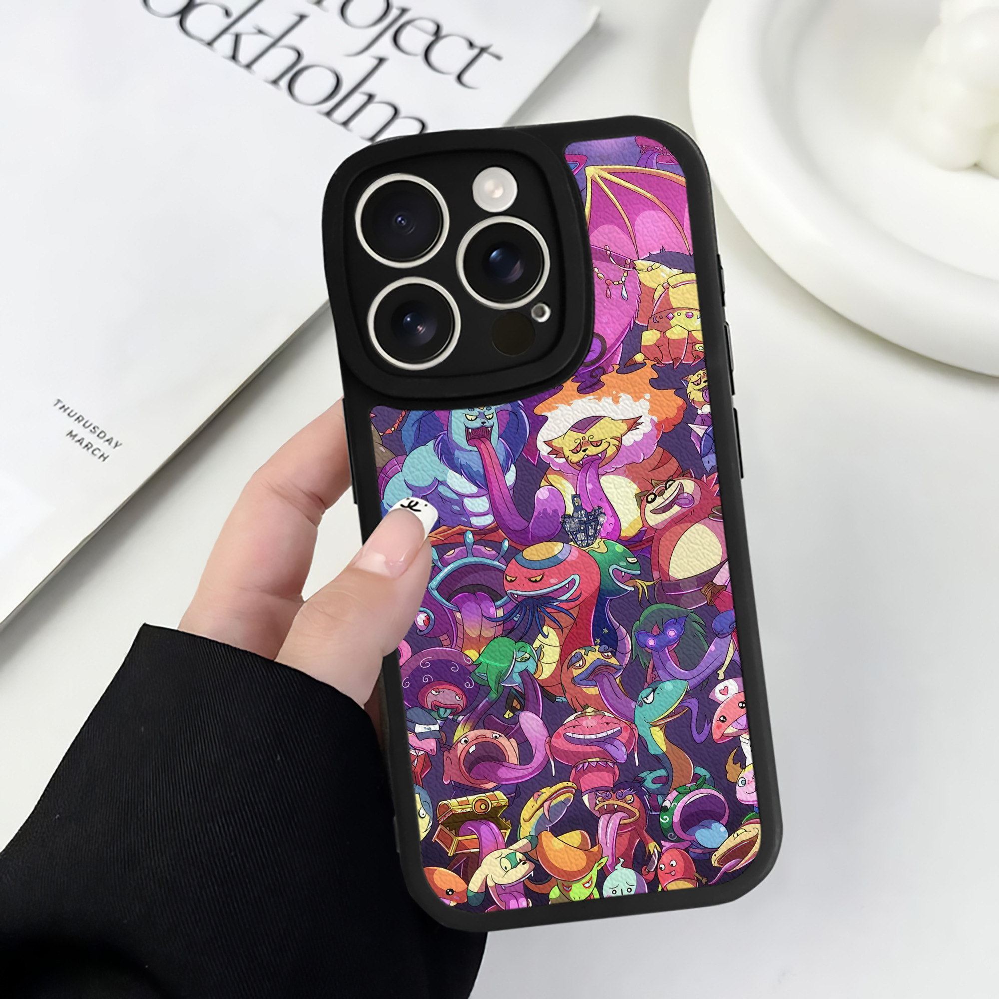 （画像用） 妖怪ウォッチ Yo-kai Watch 【iPhone 16シリーズ対応】シリコンスマホケース（レザー調） 材質：シリコン